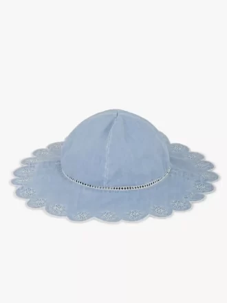 Bebek elbise ve şapka seti Bebek elbise ve şapka seti