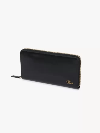 Chloé Iconic parlak deri fermuarlı uzun cüzdan Chloé Iconic parlak deri fermuarlı uzun cüzdan