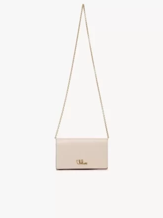 Chloé Iconic zincirli parlak deri kapaklı cüzdan Chloé Iconic zincirli parlak deri kapaklı cüzdan