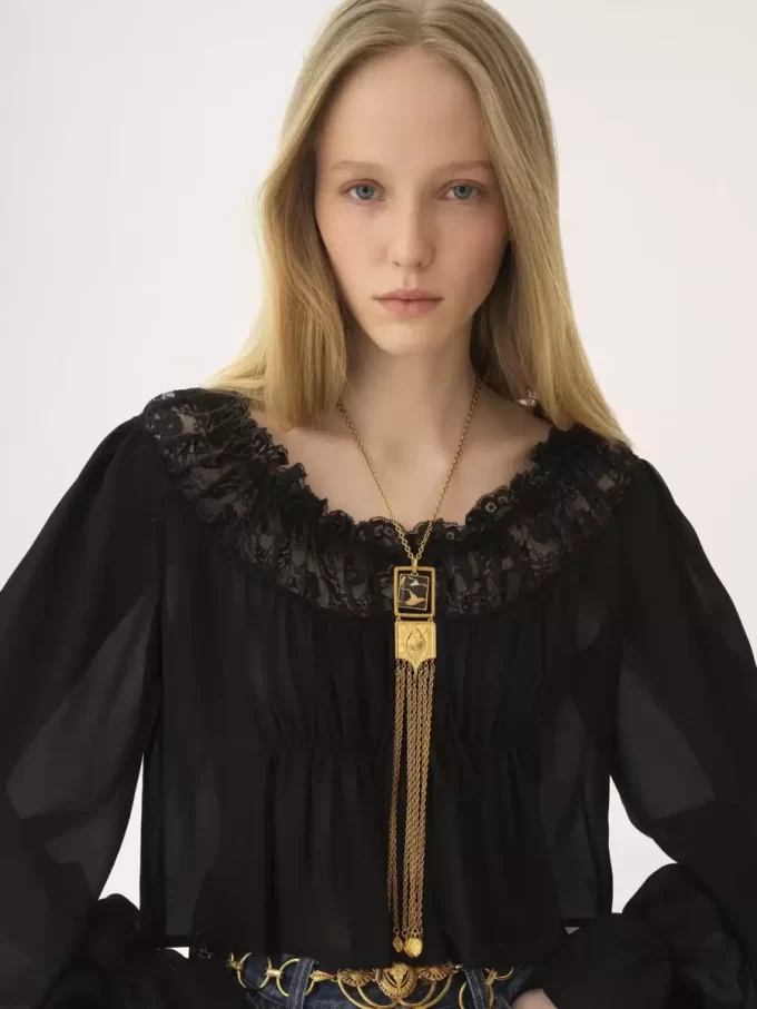 Chloé Muska kolyesi Chloé Muska kolyesi