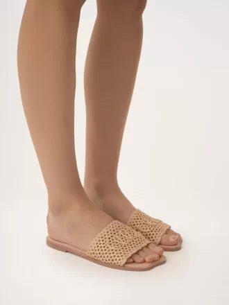 Chloé Soleil slaydı Chloé Soleil slaydı