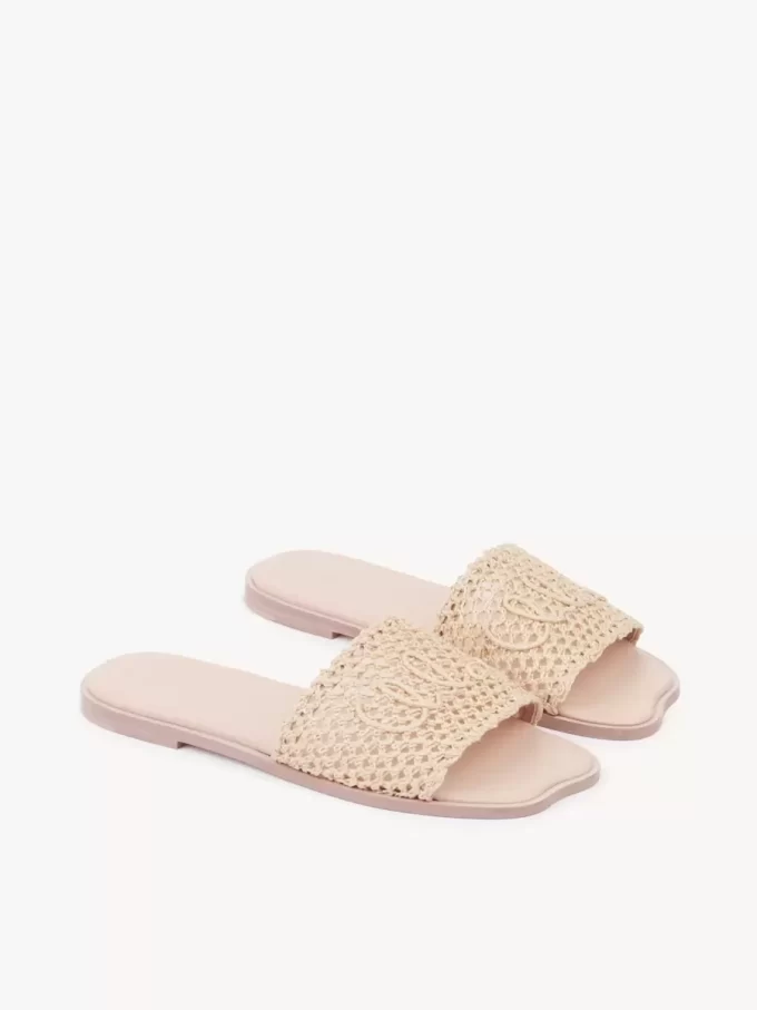 Chloé Soleil slaydı Chloé Soleil slaydı