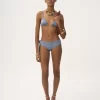 Düğümlü bikini altları Düğümlü bikini altları