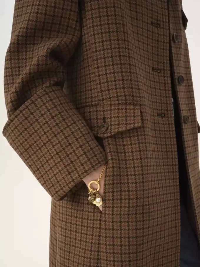 Houndstooth yününden yapılmış binicilik ceketi Houndstooth yününden yapılmış binicilik ceketi