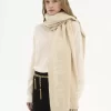 Jakarlı yünden yapılmış Chloé Iconic atkı