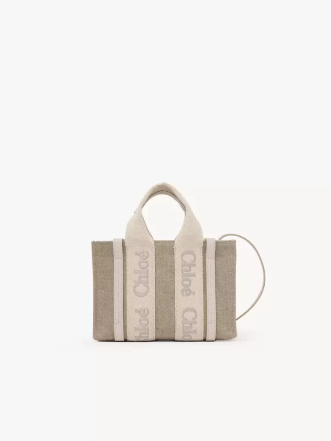 Keten ve deriden yapılmış mini Woody tote çanta Keten ve deriden yapılmış mini Woody tote çanta