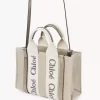Keten ve deriden yapılmış mini Woody tote çanta Keten ve deriden yapılmış mini Woody tote çanta