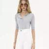 Keten ve ipek örme kısa kollu Henley gömlek Keten ve ipek örme kısa kollu Henley gömlek