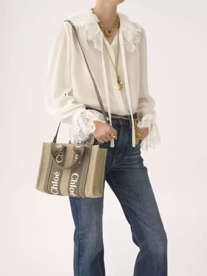 Ketenden yapılmış küçük Woody tote çanta Ketenden yapılmış küçük Woody tote çanta