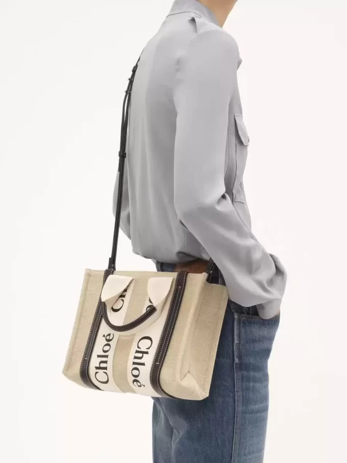 Ketenden yapılmış küçük Woody tote çanta Ketenden yapılmış küçük Woody tote çanta