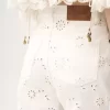 Kot kumaşından işlenmiş kısa kot pantolon Kot kumaşından işlenmiş kısa kot pantolon
