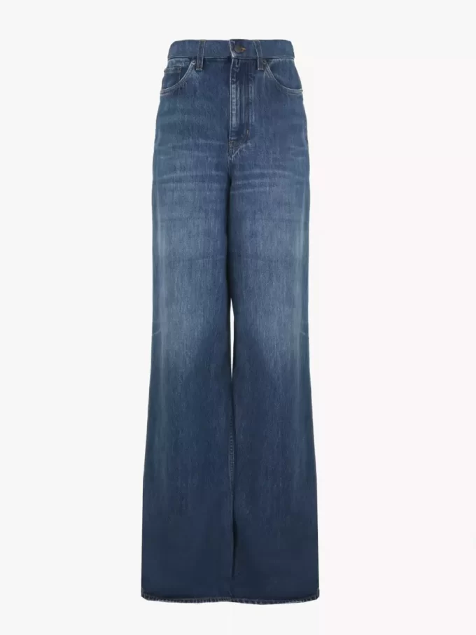 Kot pantolonlarda geniş paça Kot pantolonlarda geniş paça