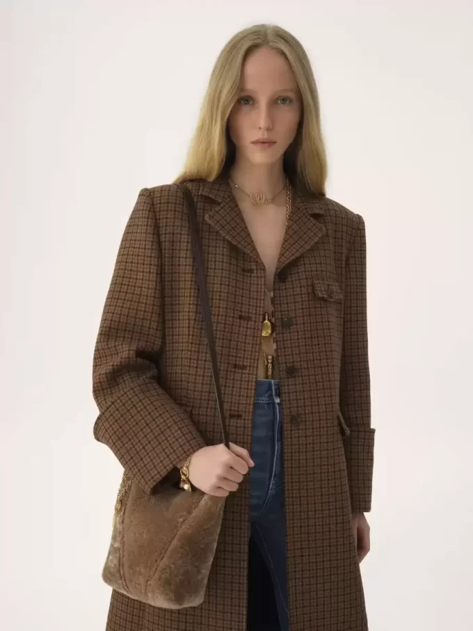 Koyun postundan yapılmış küçük Chloé Spin tote çanta Koyun postundan yapılmış küçük Chloé Spin tote çanta