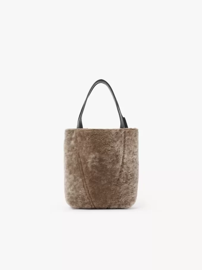 Koyun postundan yapılmış küçük Chloé Spin tote çanta Koyun postundan yapılmış küçük Chloé Spin tote çanta
