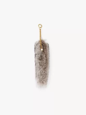 Koyun postundan yapılmış Treasure Tails tılsımı Koyun postundan yapılmış Treasure Tails tılsımı