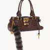 Koyun postundan yapılmış Treasure Tails tılsımı Koyun postundan yapılmış Treasure Tails tılsımı