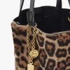 Leopar desenli koyun postundan yapılmış küçük Chloé Spin tote çanta