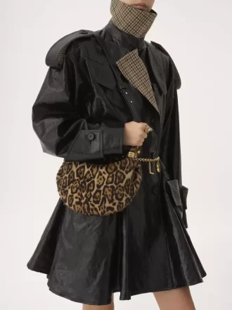 Leopar desenli koyun postundan yapılmış Mini Bileklik Hobo çanta
