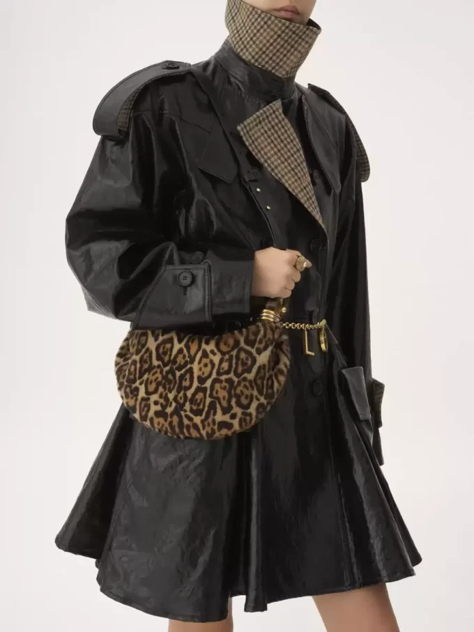 Leopar desenli koyun postundan yapılmış Mini Bileklik Hobo çanta Leopar desenli koyun postundan yapılmış Mini Bileklik Hobo çanta