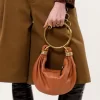 Mini Bileklik Hobo Çanta, taneli deri Mini Bileklik Hobo Çanta, taneli deri