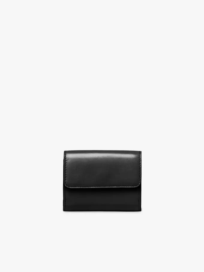 Mini Chloé Iconic parlak deri üç katlı çanta Mini Chloé Iconic parlak deri üç katlı çanta