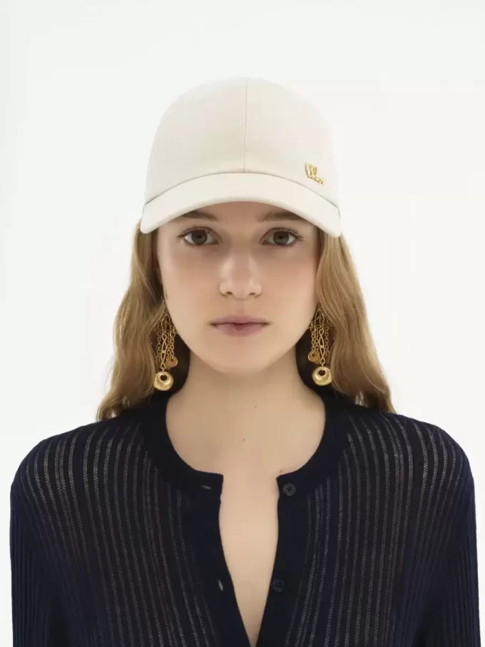 Pamuklu kanvastan yapılmış Chloé Iconic şapka