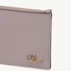 Parlak deriden yapılmış kart yuvalı küçük Chloé Iconic çanta