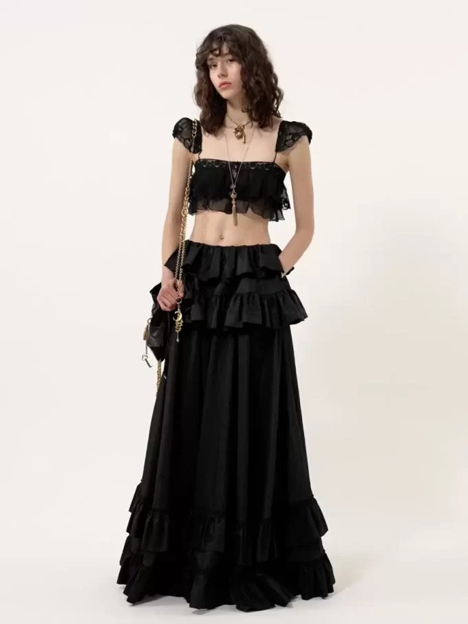 İpek muslin ve dantelden fırfırlı bralet İpek muslin ve dantelden fırfırlı bralet