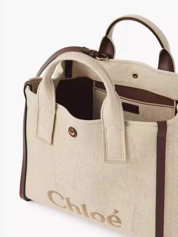Rafia efektli elyaftan yapılmış Chloé Carry tote çanta Rafia efektli elyaftan yapılmış Chloé Carry tote çanta