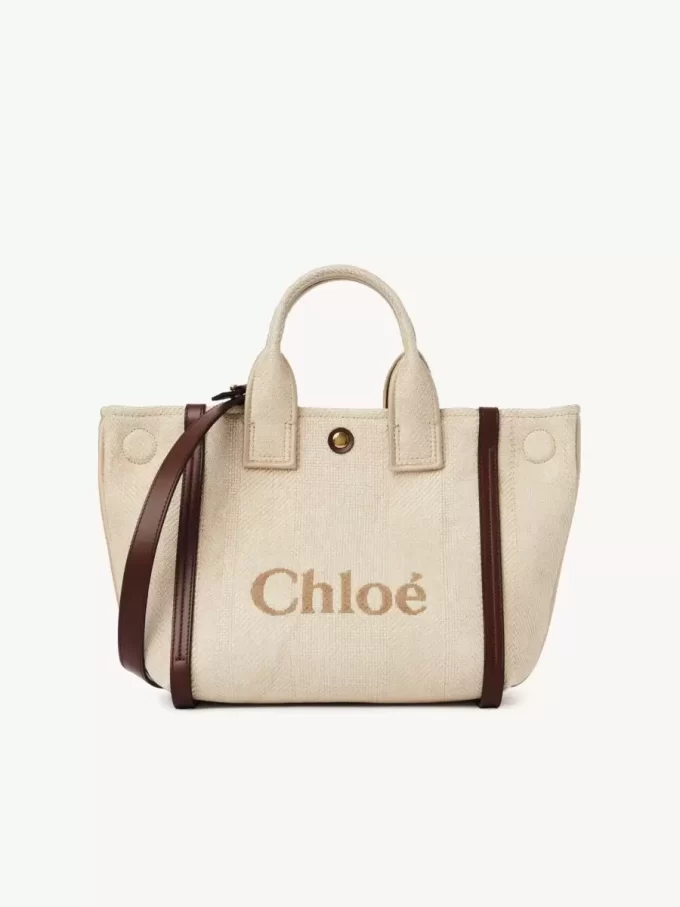 Rafia efektli elyaftan yapılmış küçük Chloé Carry tote çanta Rafia efektli elyaftan yapılmış küçük Chloé Carry tote çanta