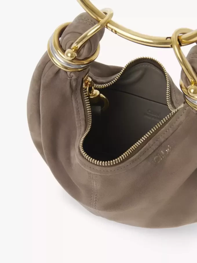 Süet deriden mini bilezikli hobo çanta Süet deriden mini bilezikli hobo çanta