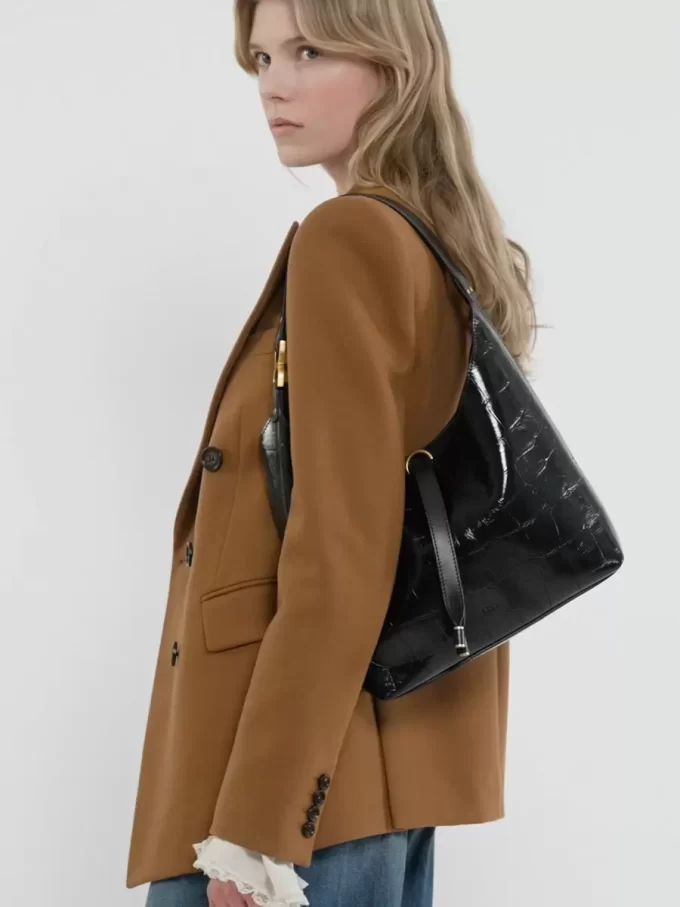 Timsah görünümlü deriden küçük Marcie hobo çanta